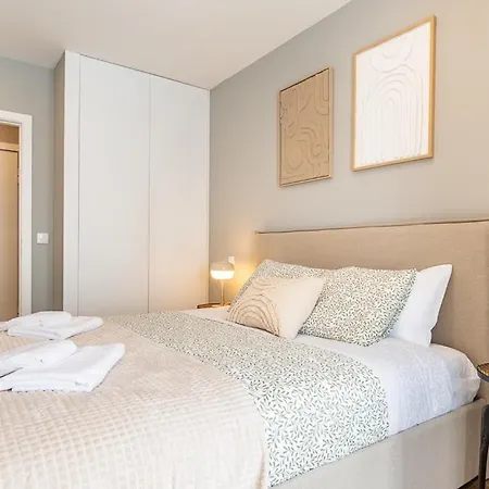 Beri Boutique Spot - Cozy & Stylish Experience!